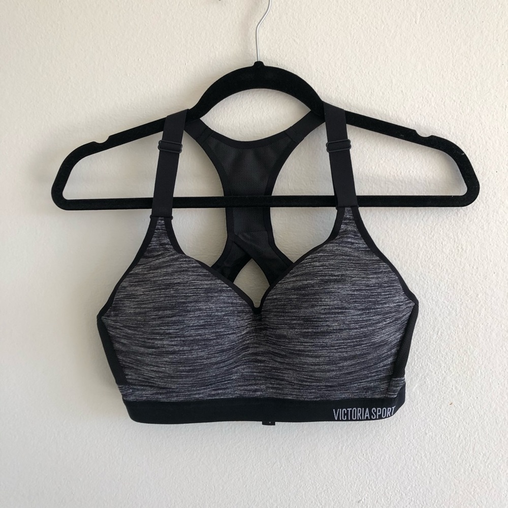 Victoria Secret Incredible Black Grey Sports Bra